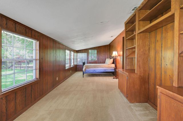 151 Lakeview Circle, Coldspring, TX 77331