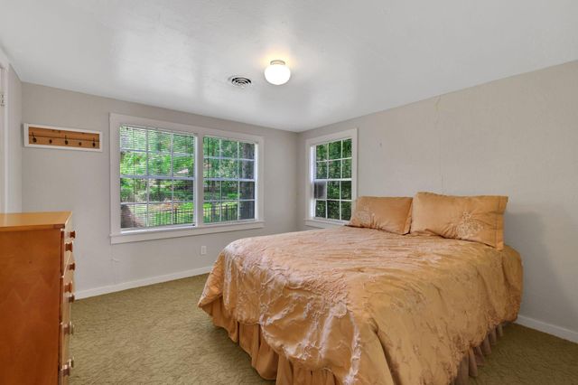 151 Lakeview Circle, Coldspring, TX 77331