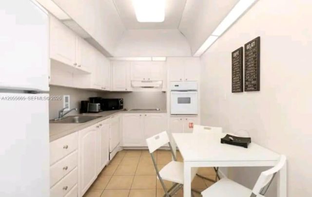 3901 S Ocean Drive 2Z, Hollywood, FL 33019