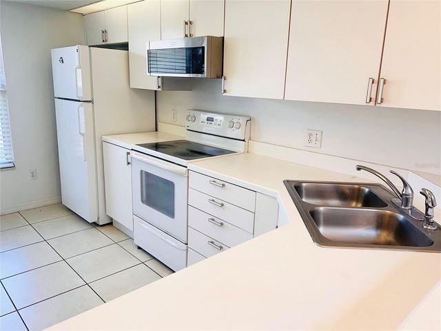 961 S LAKEWOOD TERRACE C, Port Orange, FL 32127