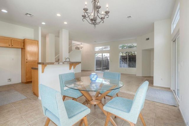 29711 Williams Valley Ct, Escondido, CA 92026