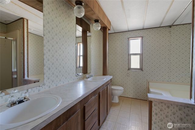 415 4th Avenue N, Algona, WA 98001
