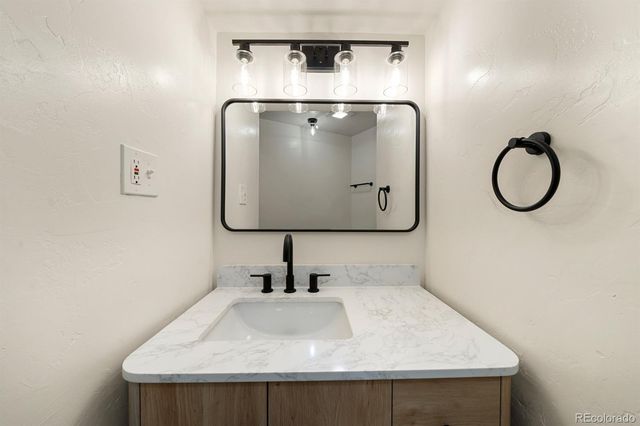 4000 S Delaware Street, Englewood, CO 80110