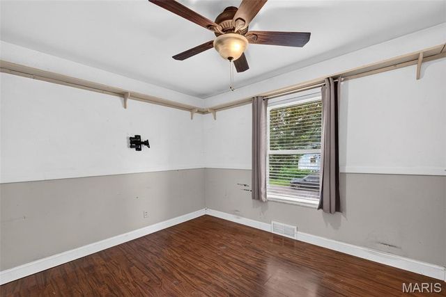 3843 Tesson Court, St Louis, MO 63123