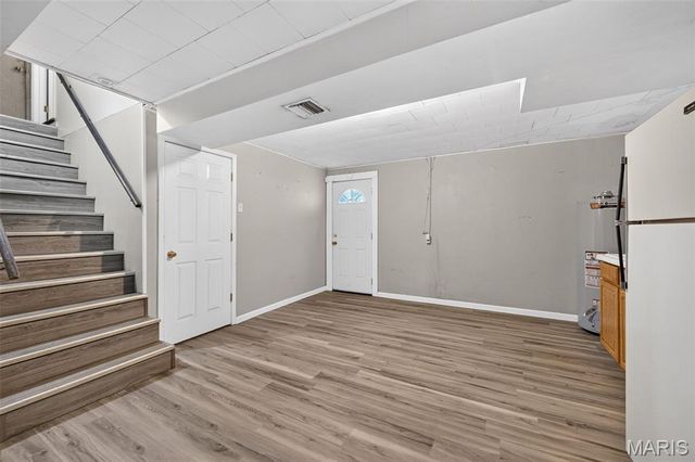 3843 Tesson Court, St Louis, MO 63123