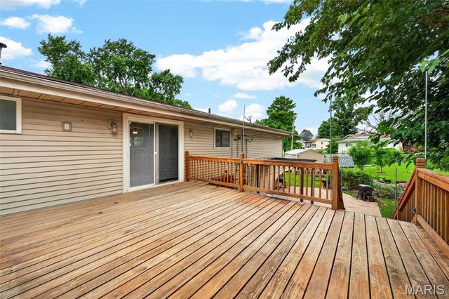 3843 Tesson Court, St Louis, MO 63123