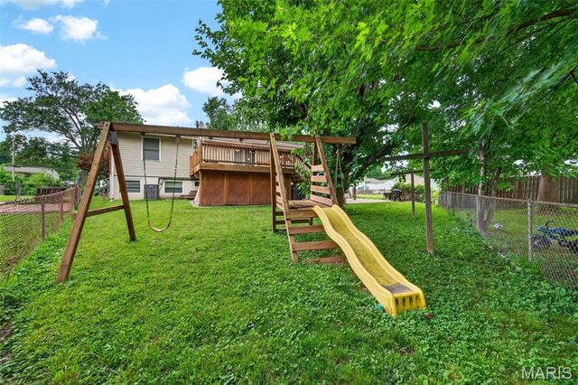 3843 Tesson Court, St Louis, MO 63123