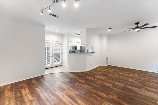 2218 Hopkins Street 2218, Houston, TX 77006
