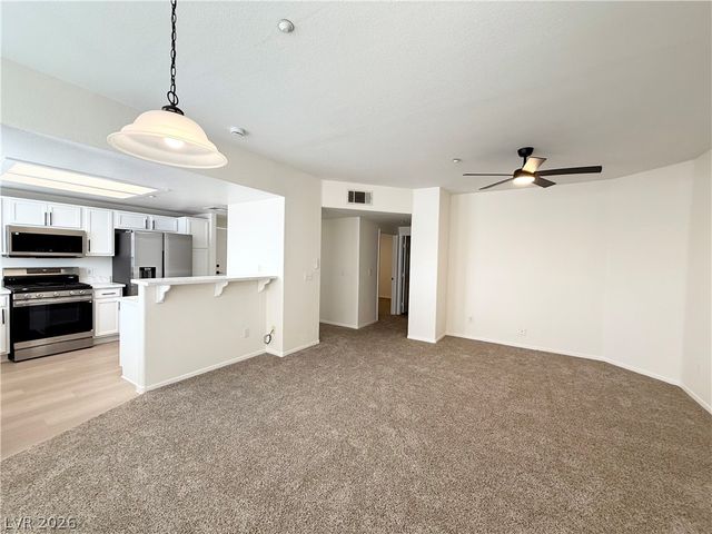 833 Aspen Peak Loop 922, Henderson, NV 89011