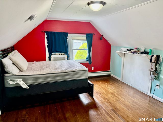 15 Edwards Street, Bridgeport, CT 06606