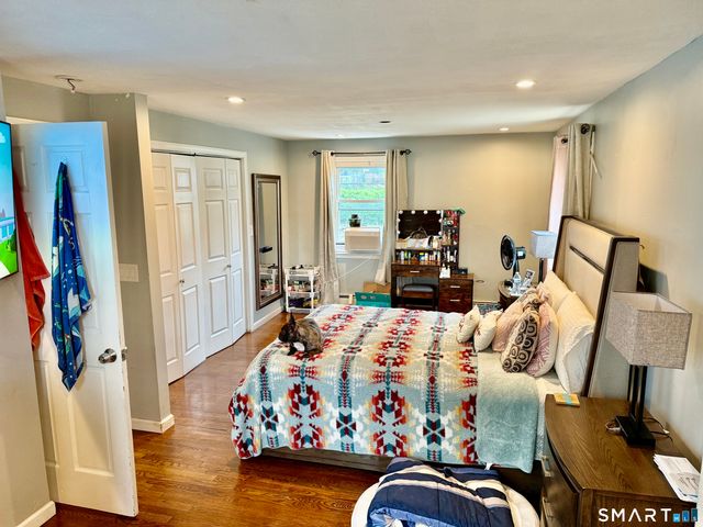 15 Edwards Street, Bridgeport, CT 06606