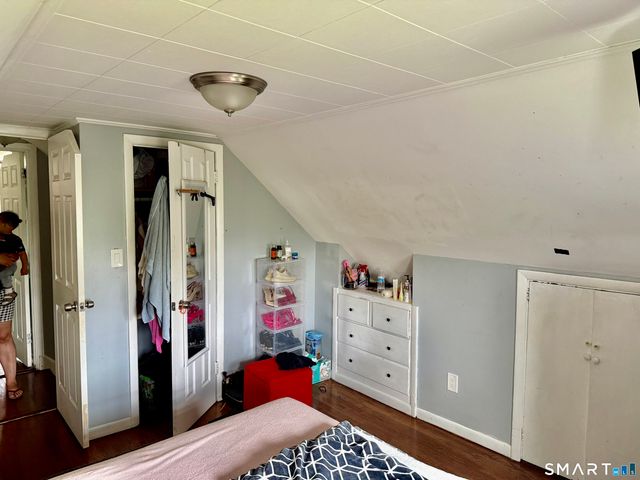 15 Edwards Street, Bridgeport, CT 06606