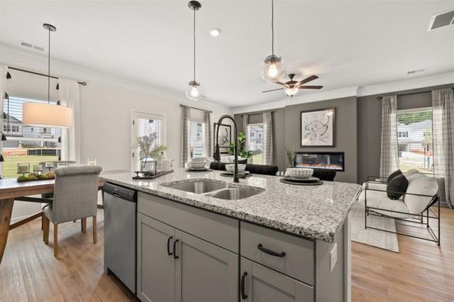 318 Caroline Place 96, Villa Rica, GA 30180