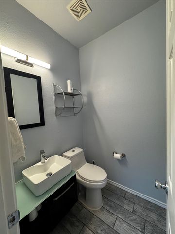 1365 W Branch Hollow Drive, Carrollton, TX 75007