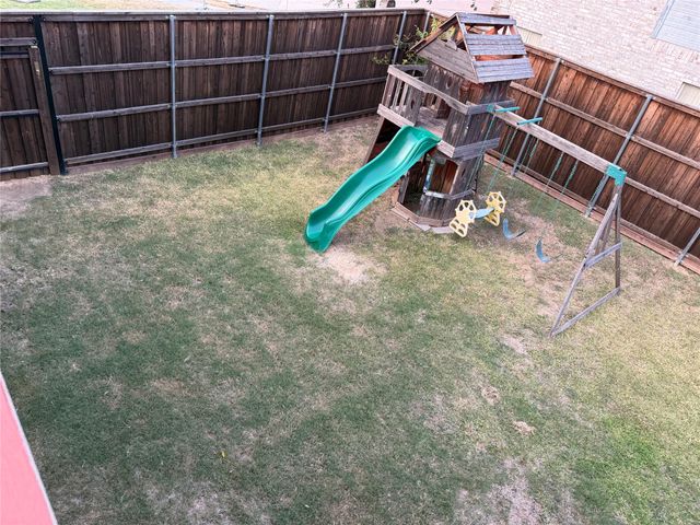 1365 W Branch Hollow Drive, Carrollton, TX 75007