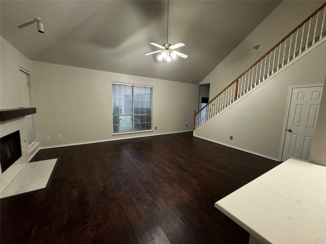 1365 W Branch Hollow Drive, Carrollton, TX 75007