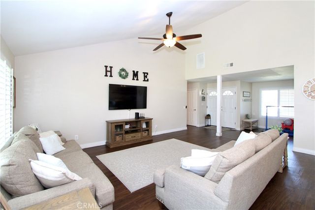 1252 N Mulberry Ave, Rialto, CA 92376