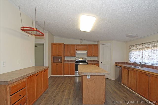 40924 N 3967 Lane, Skiatook, OK 74070