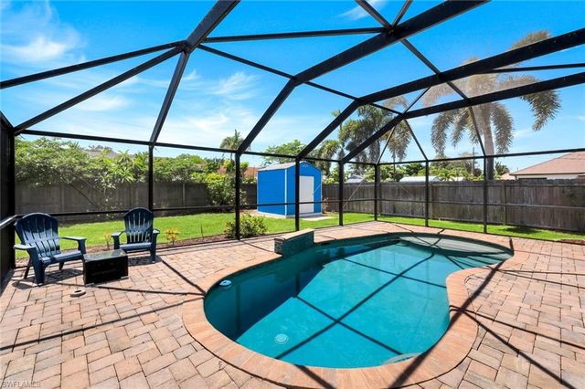 52 1st ST, Bonita Springs, FL 34134