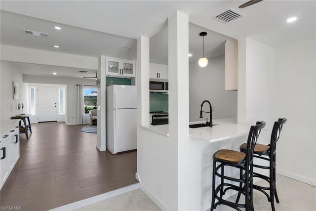52 1st ST, Bonita Springs, FL 34134