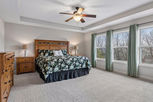 3319 Ridgestone Way, Woodbury, MN 55129