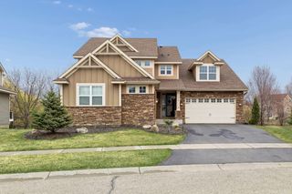 3319 Ridgestone Way, Woodbury, MN 55129