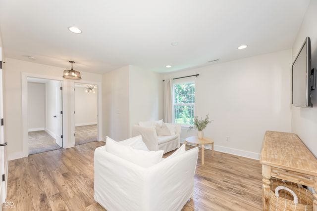 105 Thomas Point Drive, Fortville, IN 46040