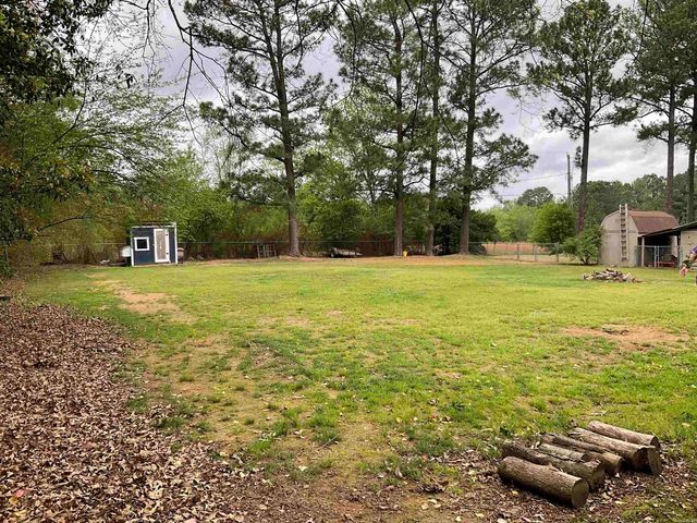 121 Longleaf Drive, Searcy, AR 72143