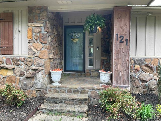 121 Longleaf Drive, Searcy, AR 72143