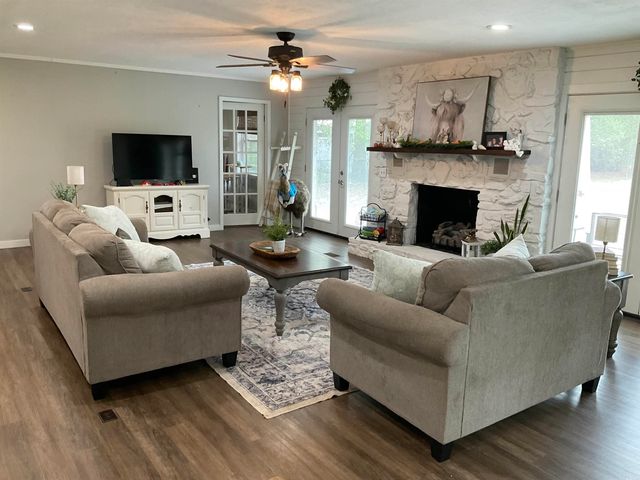 121 Longleaf Drive, Searcy, AR 72143