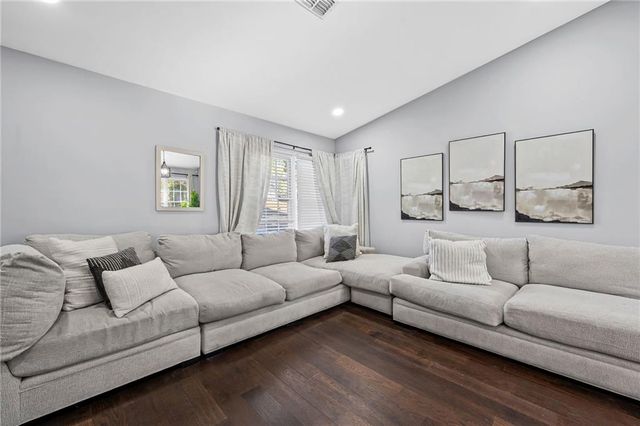 2468 Leslie Brook, Decatur, GA 30035