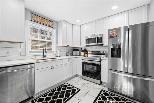 2468 Leslie Brook, Decatur, GA 30035