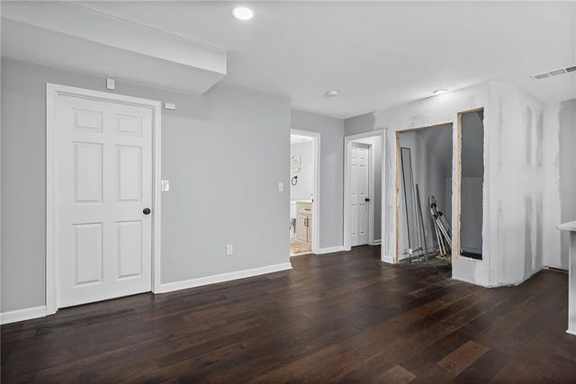 2468 Leslie Brook, Decatur, GA 30035