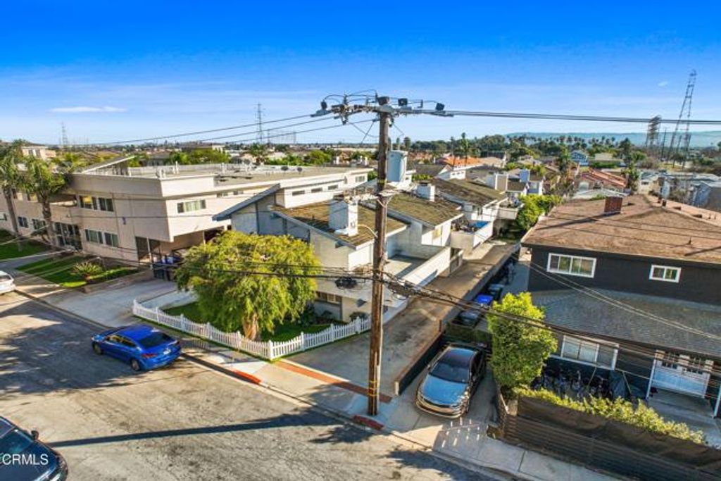 2718 Vanderbilt Lane B, Redondo Beach, CA 90278