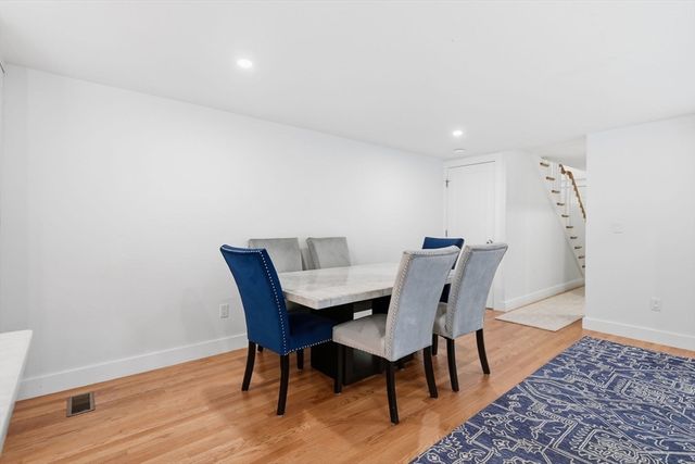42 Messinger St 42, Canton, MA 02021