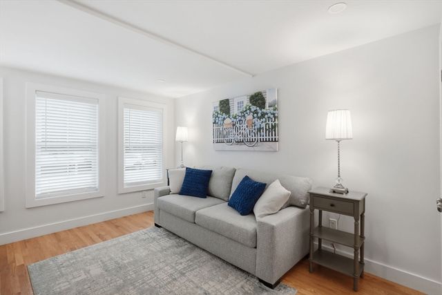 42 Messinger St 42, Canton, MA 02021