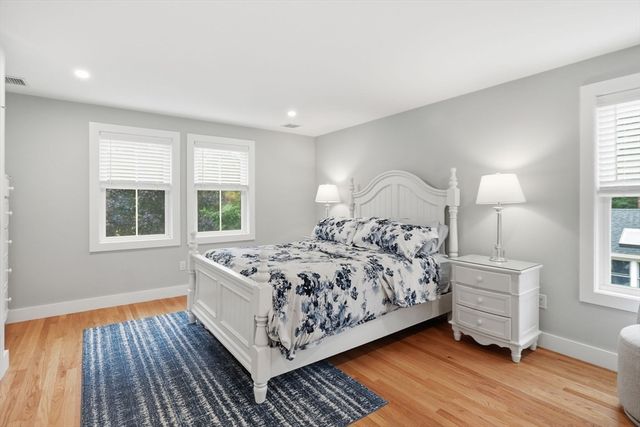 42 Messinger St 42, Canton, MA 02021