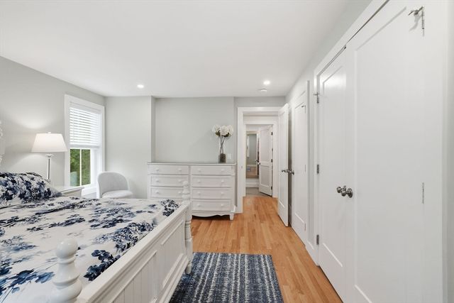 42 Messinger St 42, Canton, MA 02021