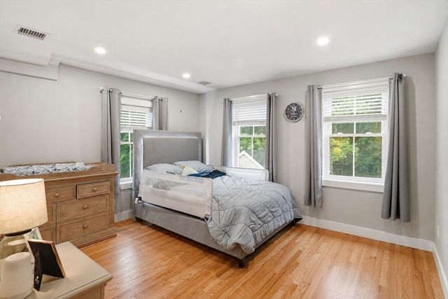 42 Messinger St 42, Canton, MA 02021
