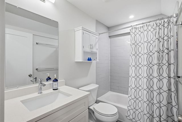 42 Messinger St 42, Canton, MA 02021