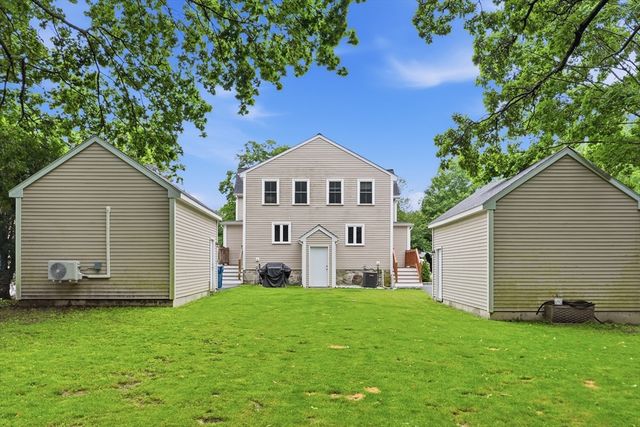 42 Messinger St 42, Canton, MA 02021