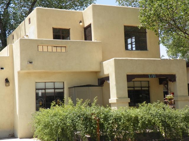 522 14th Street NW, Albuquerque, NM 87104