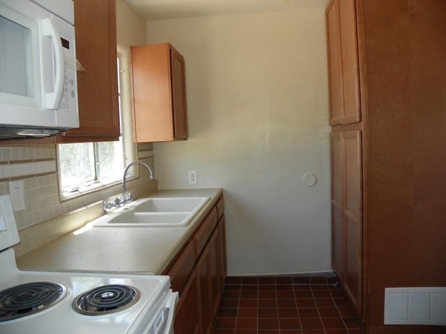 522 14th Street NW, Albuquerque, NM 87104