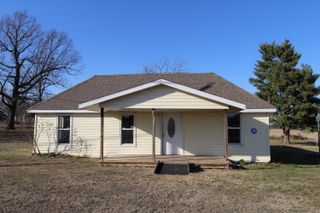 626 East Broadway Street, Urbana, MO 65767