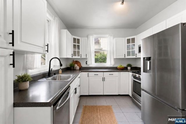 18 Garden Street, Ridgefield Park, NJ 07660