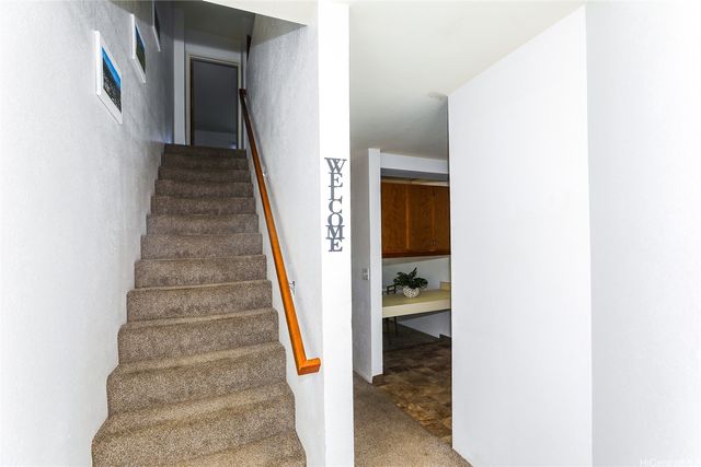 98-640 Moanalua Loop 2041, Aiea, HI 96701