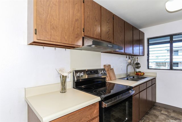 98-640 Moanalua Loop 2041, Aiea, HI 96701