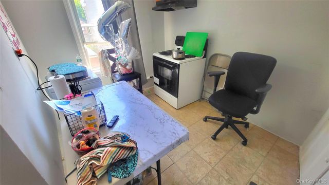 48 Conklin Street, Poughkeepsie, NY 12601