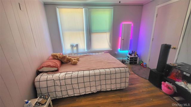 48 Conklin Street, Poughkeepsie, NY 12601