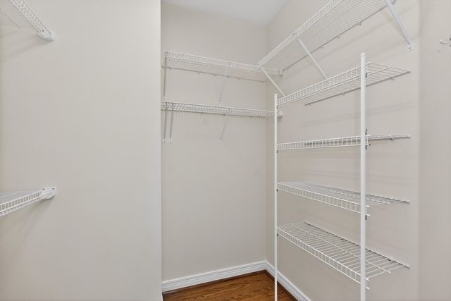 1429 Pine Needles Lane 403, Lexington, KY 40513